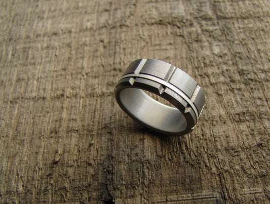 Atlas (Bright) Titanium Men's Wedding Band With Silver Inlay