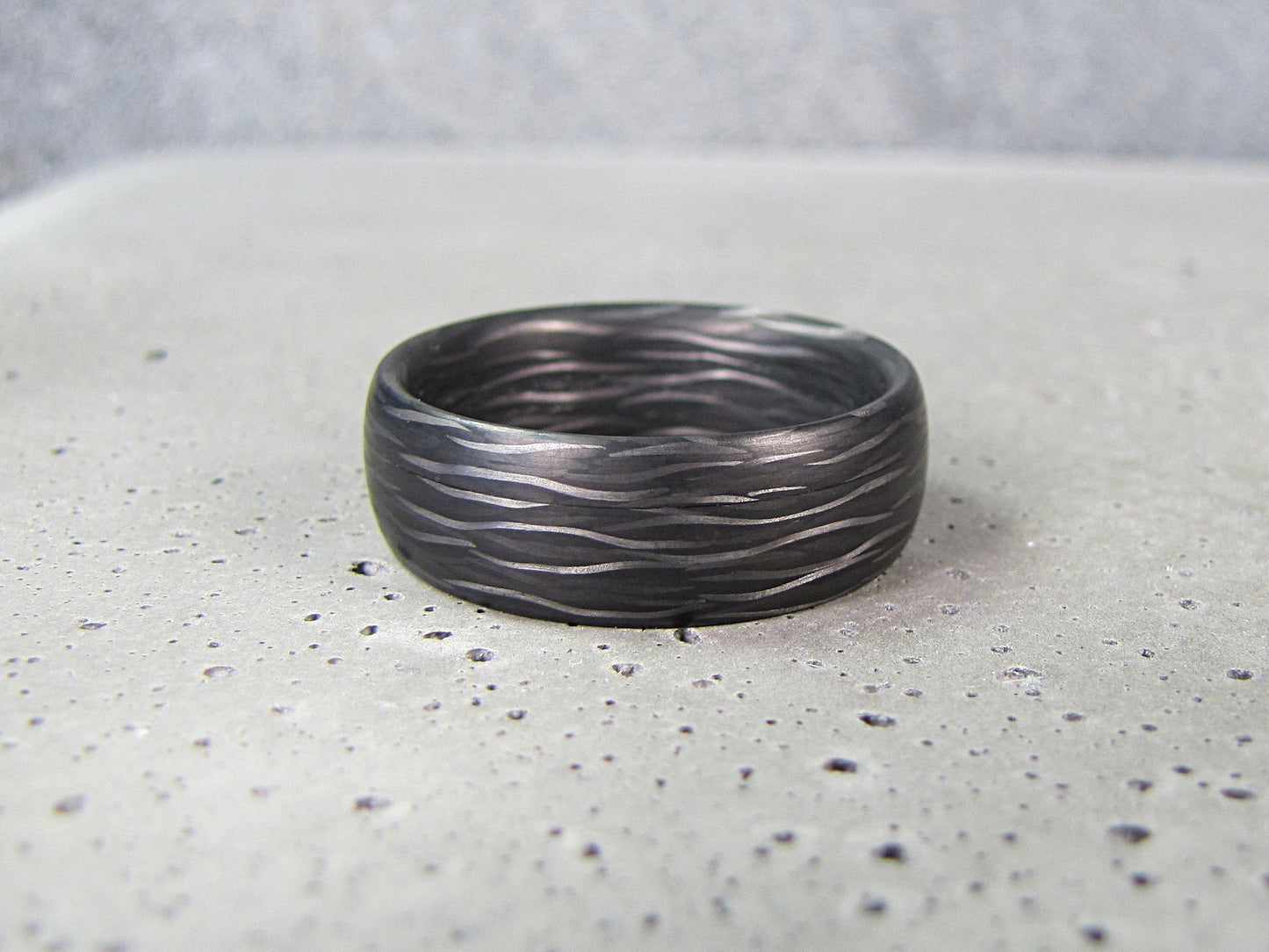 Fade - Side Cut Carbon Fiber Men's Wedding Ring