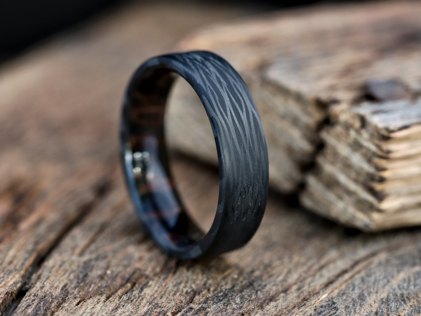 Carbon Case (Black Palm)