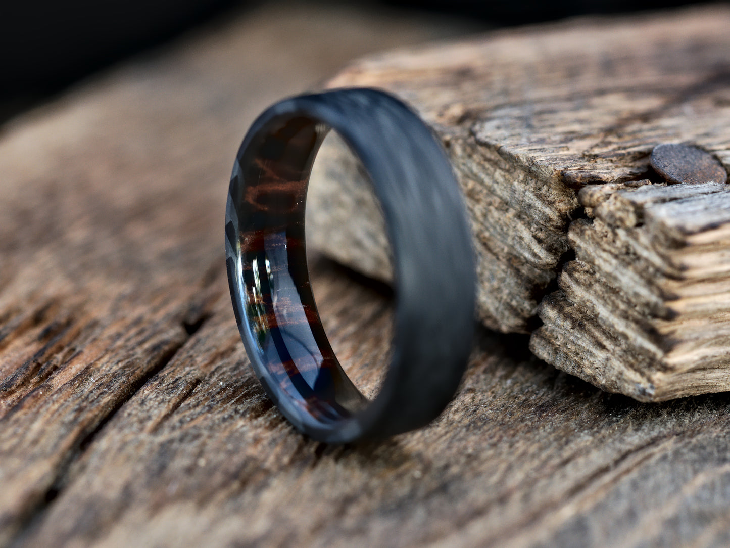 Carbon Case (Black Palm)