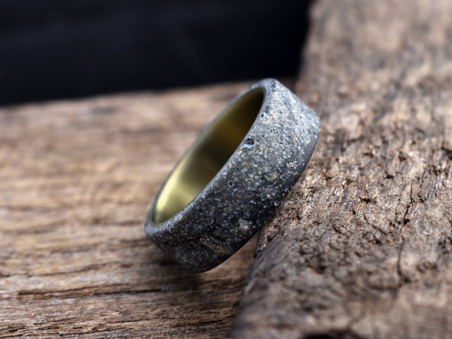 Gold Rush (Anodized Titanium)