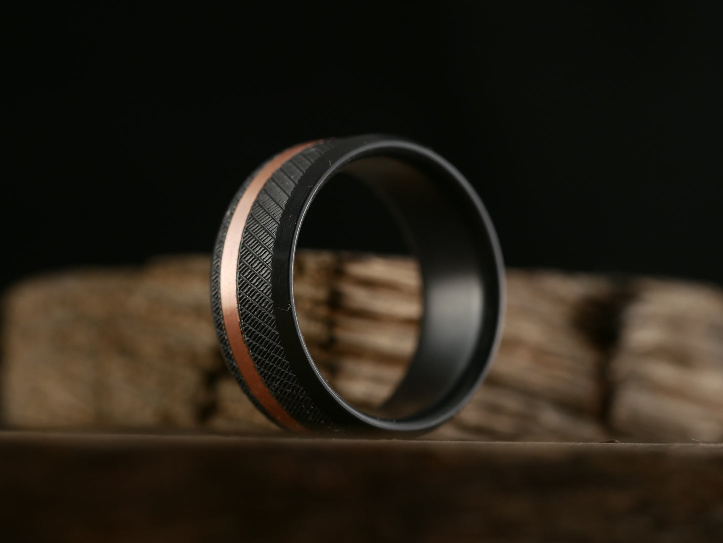 Titan (Black)