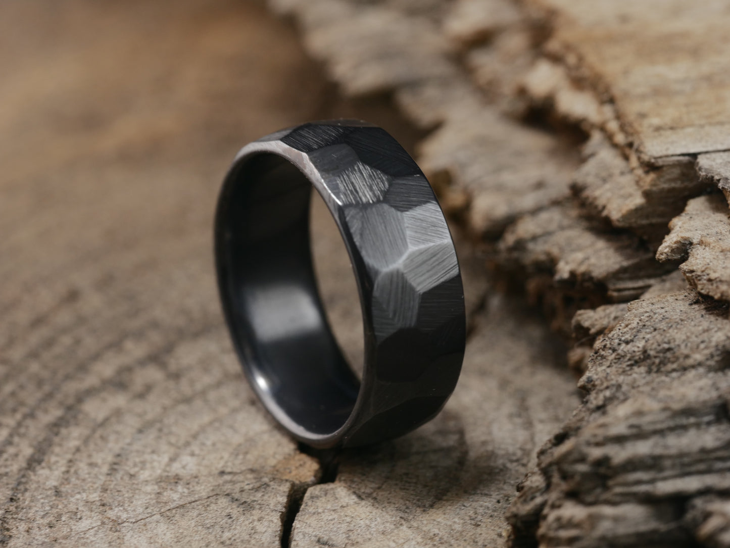 Ridge - Black Titanium