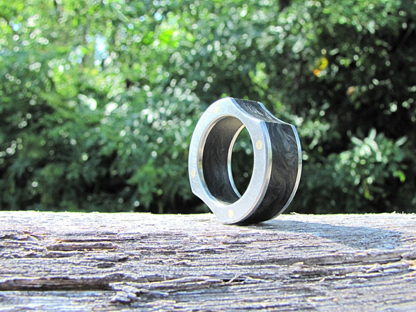 Magnitude - Forged Carbon Fiber and Titanium Ring